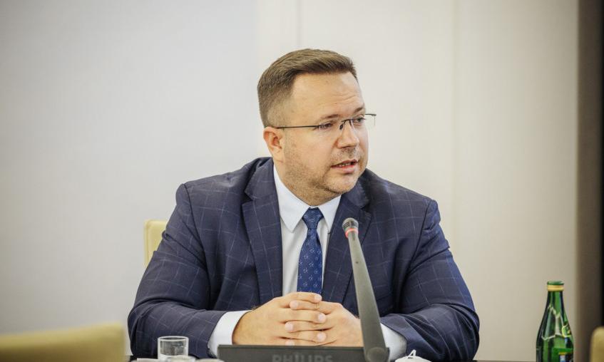 Litwiniuk: There are conditions for foot reduction by 50 pb. in May