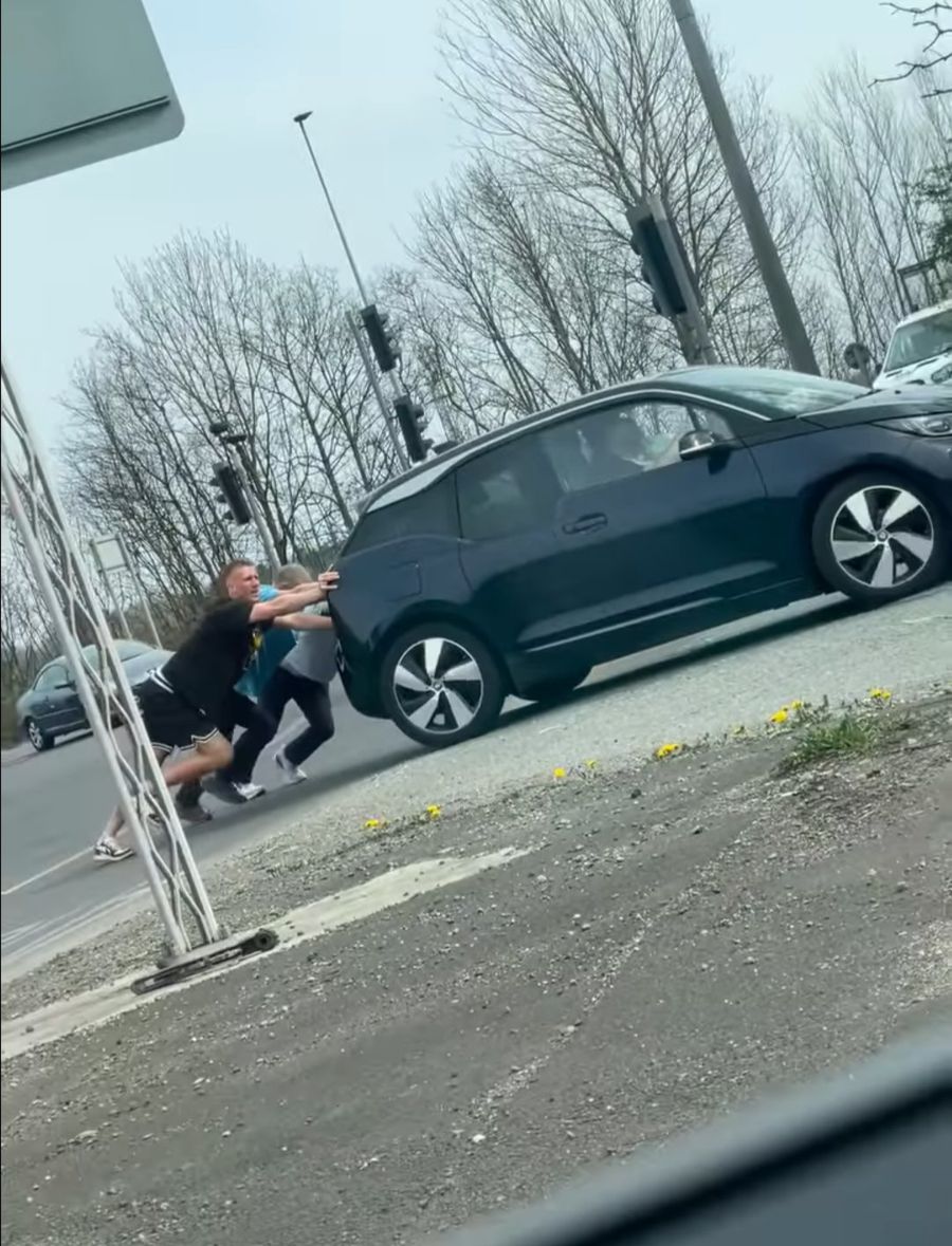 The Premier League player, involved in a road accident just before he defeats the former opponent of FCSB