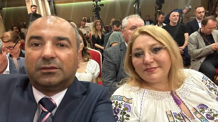 Silvestru and Diana Şoşoaca, officially divorced. Photo webp