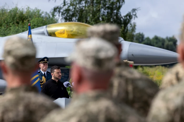 Volodimir Zelenski sent condolences to the Photo Pilot family: EPA-EFE (archive)