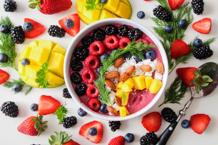 Not the yogurt itself is dangerous, but certain ingredients in the composition. Photo: Pexels