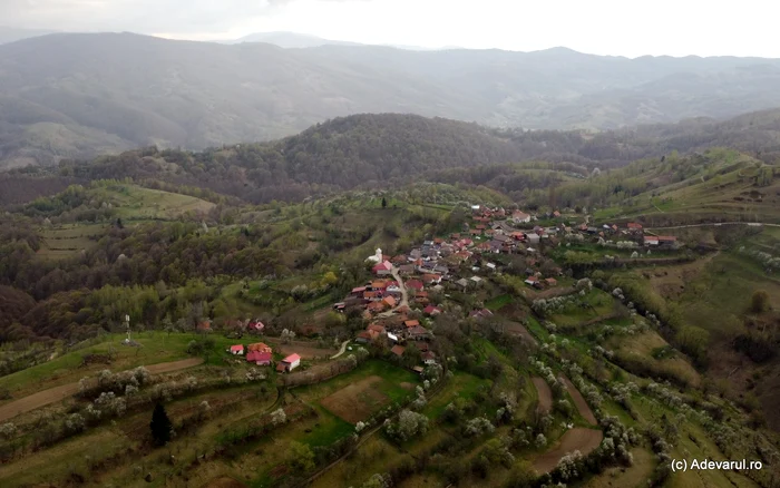 Meria village. Photo: Daniel Guță. TRUTH