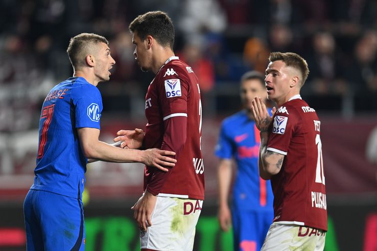 FCSB defeated on Sunday evening, on the move, score 2-1, the Rapid Bucharest band, in the sixth stage in the Superligi play-off. Marked: Christensen 48 / Cisotti 6, Bîrliga 42. Photo: Eduard Vînătoru (gsp.ro)