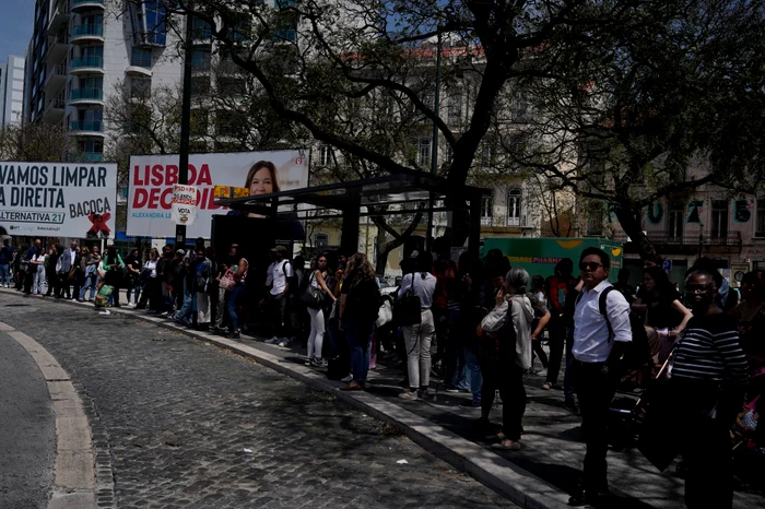 Travelers stuck in photo traffic: AFP