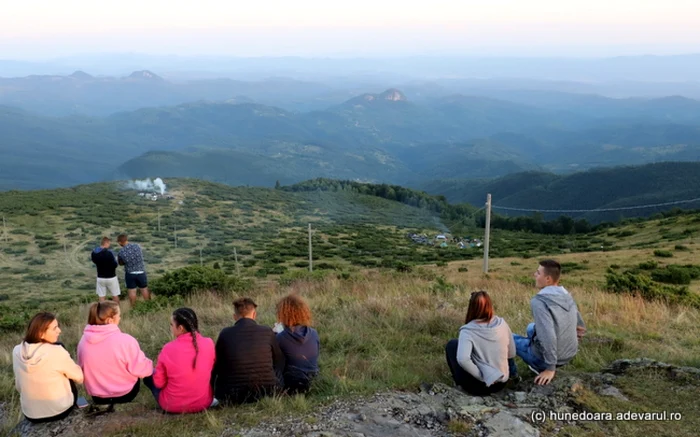 The Apusenii, seen from Mount Găina. Photo: Daniel Guță