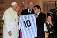 Poor child from Buenos Aires and Football genius »A friendly -written friendship: Pope Francis and Maradona