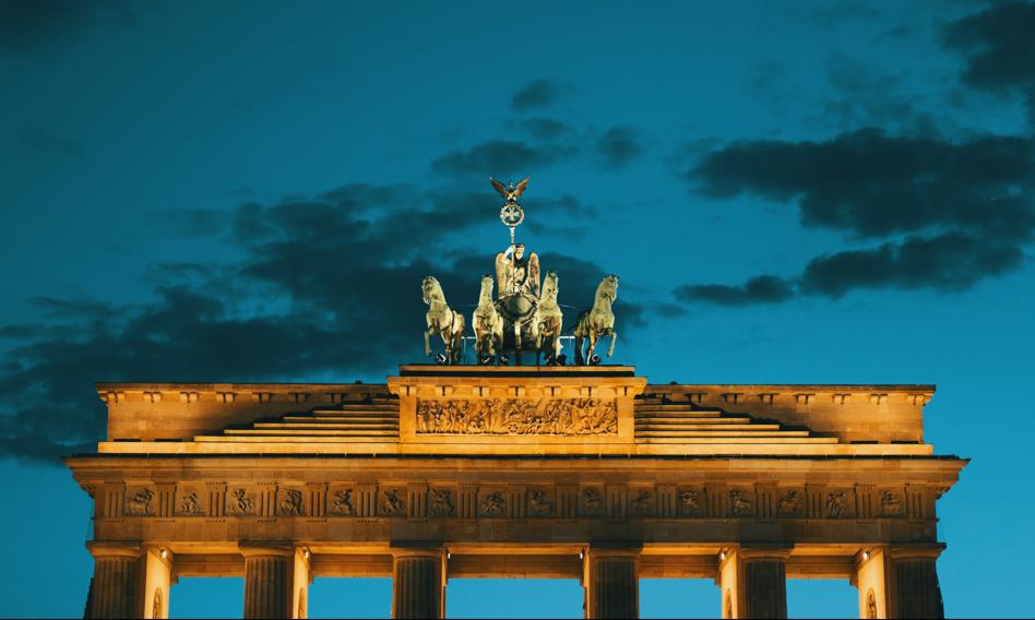 Trade war with the USA threat to Germany. This is their main market