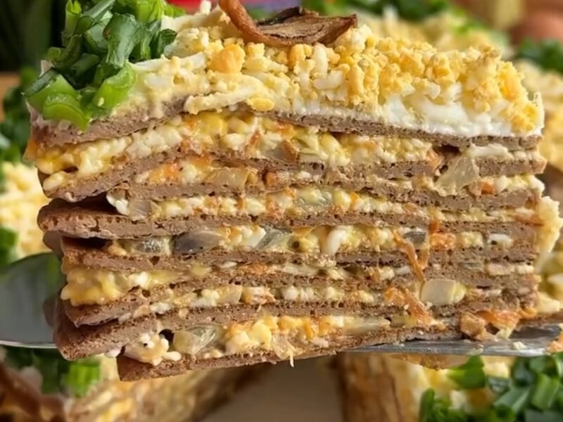 Pour it with milk - and the liver cake will be very tasty. Perfect recipe and culinary secrets