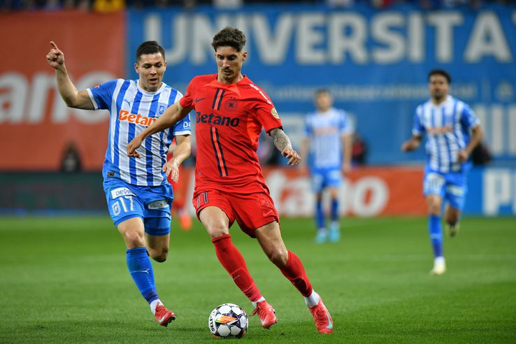 Miculescu and Mora, in Craiova University - FCSB, Stage #4 of the play -off/ photo: Cristi Preda (GSP)