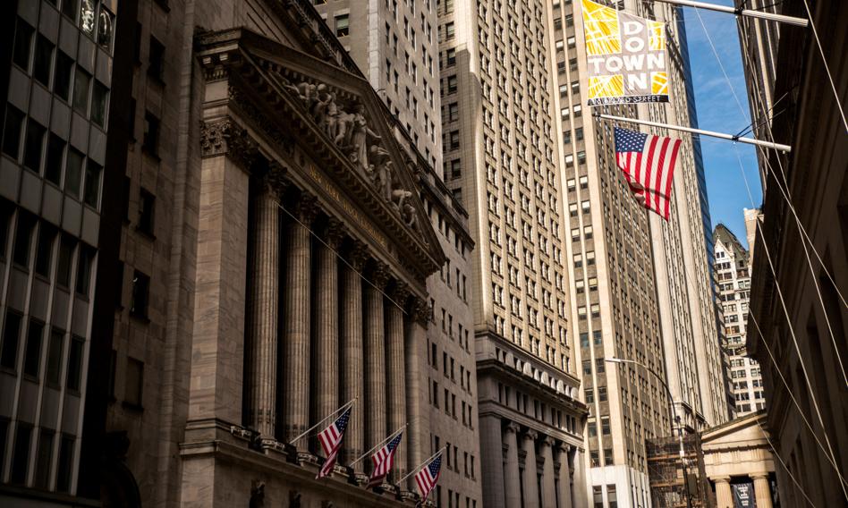 Wall Street up the fourth day in a row
