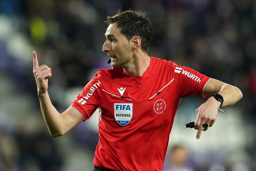 Ricardo by Brugos Belgoetxea (39 years old) whistled Real Madrid in 25 matches, the balance sheet being 17 wins and 4 draws and failures / photo: Imago Real Madrid threatens to boycotting the final! »