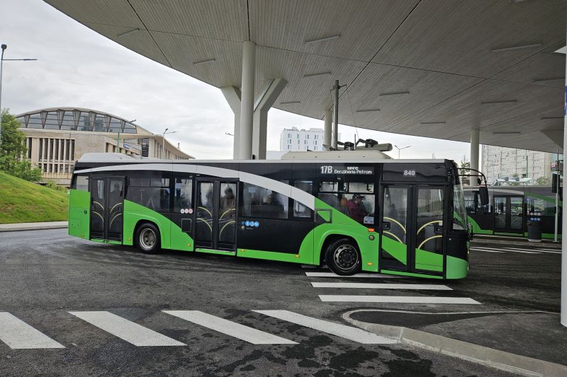 Brașov becomes the first big city in Romania where the price of a ticket with the public surface transport reaches 5 lei. How much does the trip in the largest cities in the country costs?