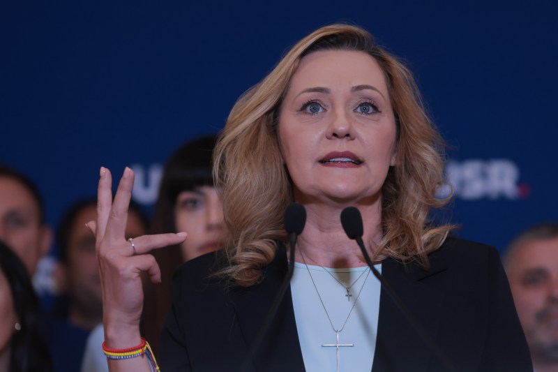 Elena Lasconi, after the BEC decision: shows the lack of professionalism of several individuals from the USR / I had to deal with some bully, Ionuț Moșteanu and Dominic Fritz