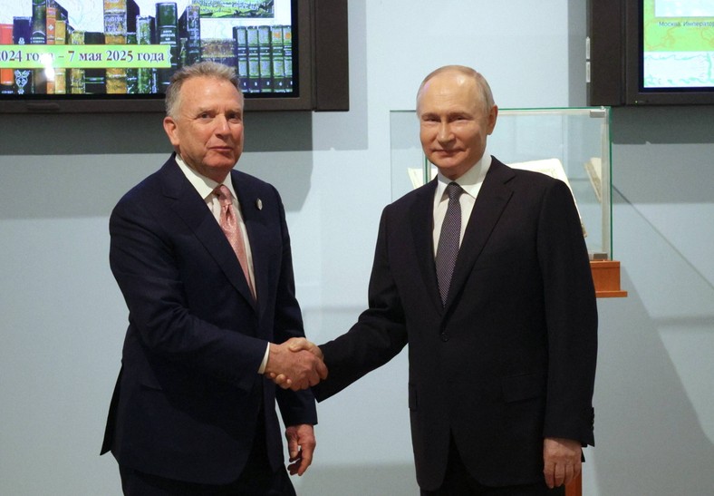 Russian President Vladimir Putin and a special US envoy to the Middle East Steve Witkoff during a meeting in St. Petersburg, Russia, April 11, 2025.