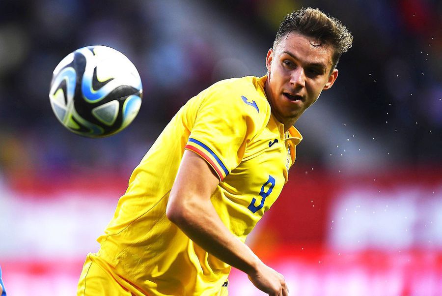Louis Munteanu, playing for Romania U21 Mircea Lucescu made the decision in the case of Louis Munteanu