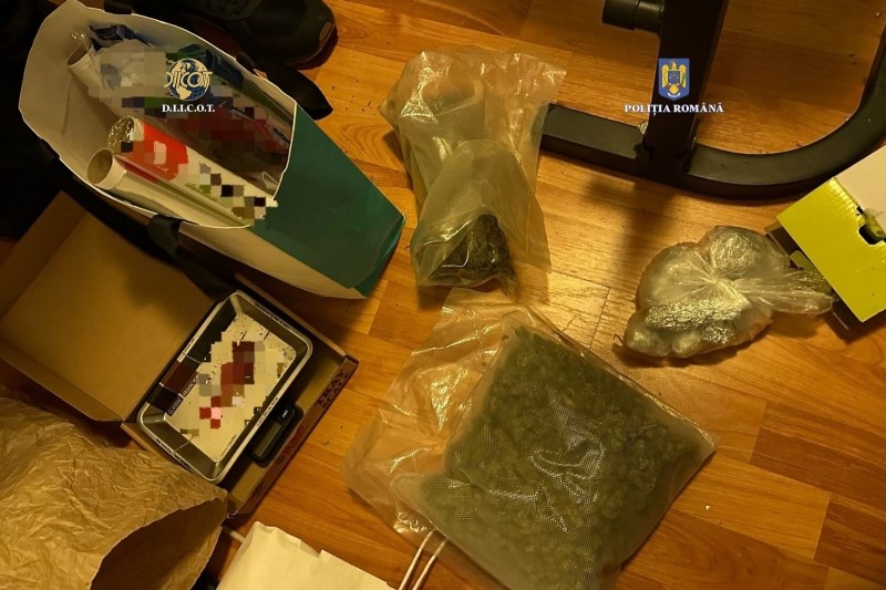 What measures Nicușor Dan proposes to combat the phenomenon of drugs: