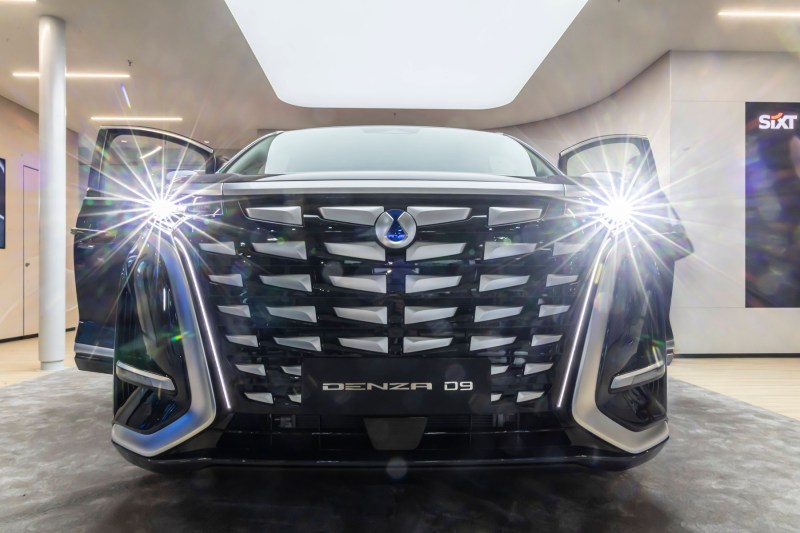 The Chinese giant of Electric car byd wants to conquer Europe with the premium Denza brand
