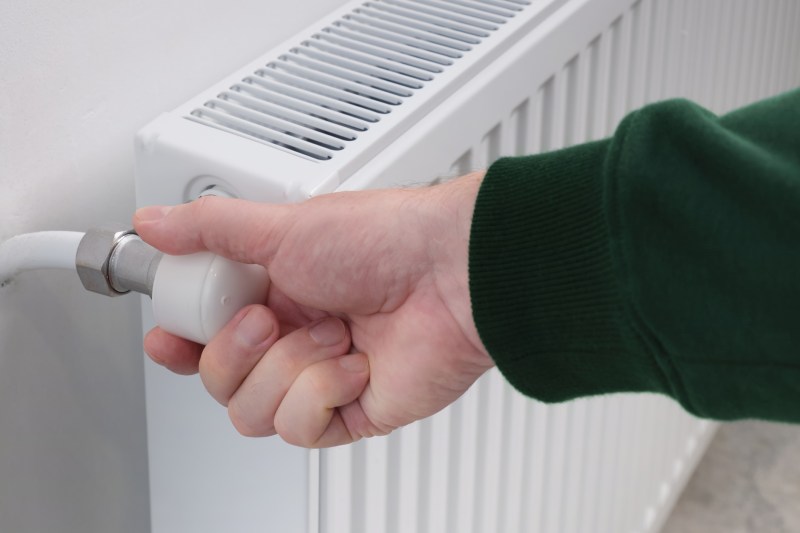 Document how much the gases for the population will be expensive after eliminating the ceiling