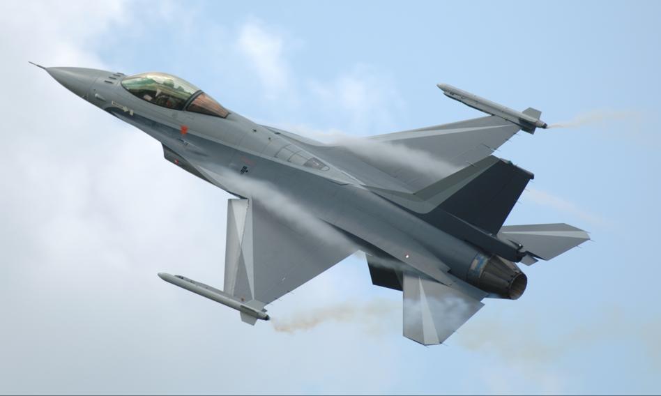 American aircraft captured Russian bombers near the Alaska coast