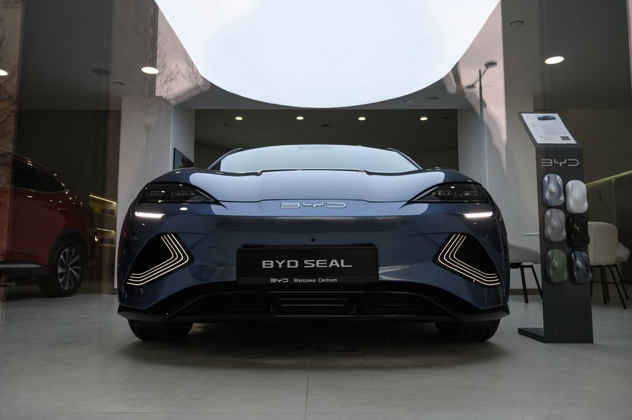 The Shanghai Motor Show: China shatters all records, with over 100 new models for the first time, some integrating the AI ​​Deep Seek. The strongest information