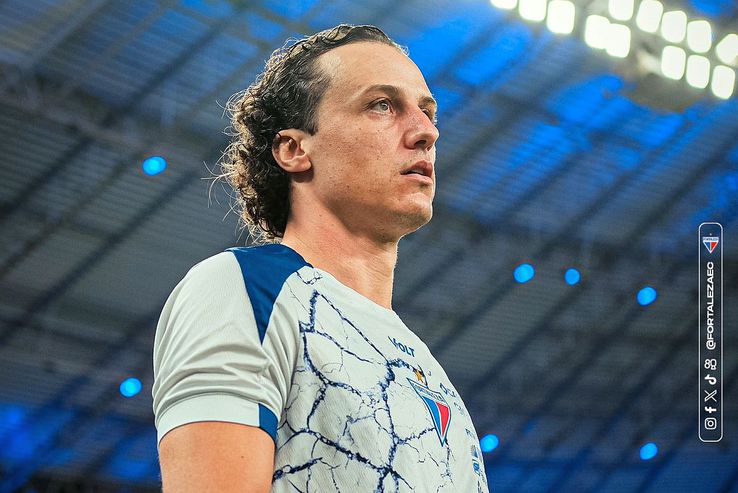David Luiz, unrecognizable. Photo: X @Fortaleza ESPORTE CLUBE