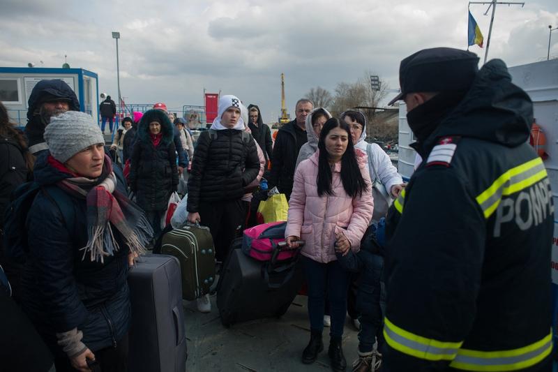Ukrainian refugees in Isaccea, Romania, photo: Abaca / Abaca Press / Profimedia