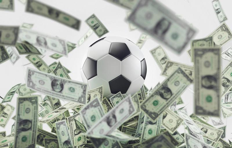 Money in football, photo: Decastock / Alamy / Alamy / Profimedia