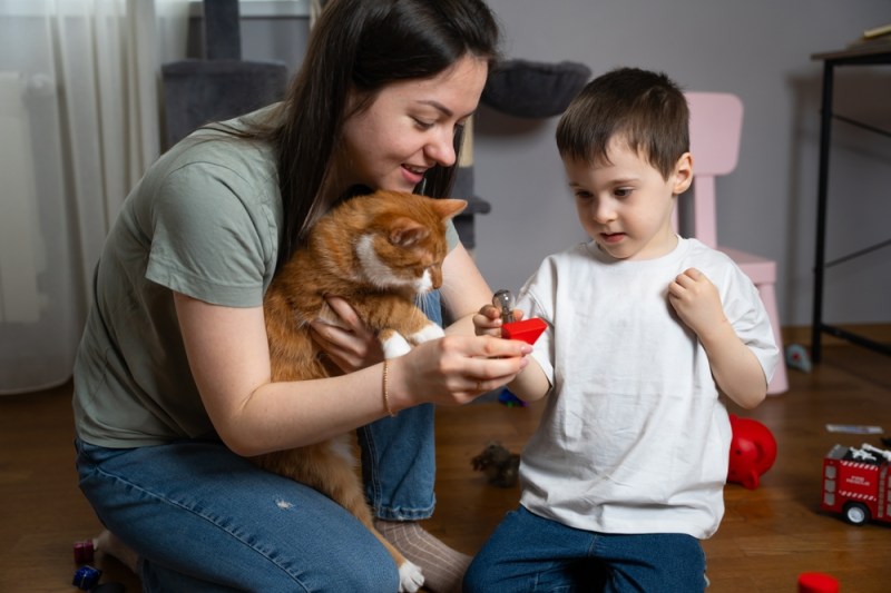 Critical thinking-that is, that ability that helps a man to ask questions about all things, but also find the right answers-has been formed since the child is little. Help him think alone and well with simple games to play at home. Photo: Shutterstock