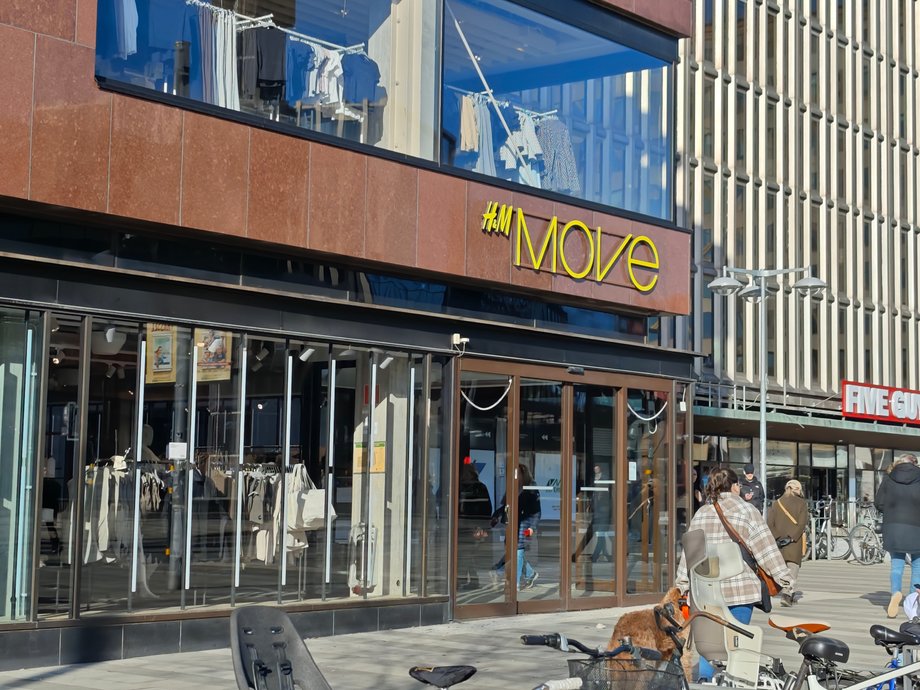 H&M Move Salon