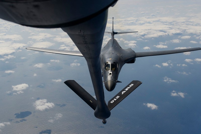 Americans have sent strategic long-range strategic bombers Rockwell B-1B Lancer in Japan, in the second major forces this year