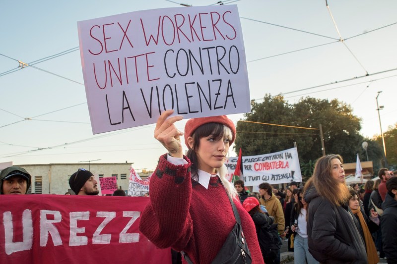 Sexual workers received a business code in Italy, in a step to the white economy