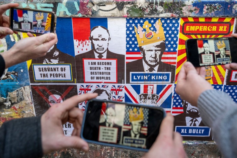 Moscow looks with satisfaction with the customs taxes announced by Trump: