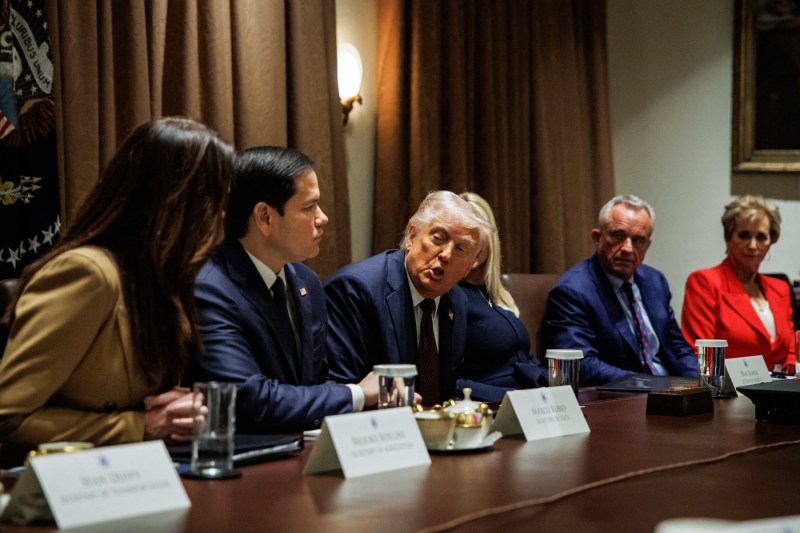 The Trump administration increases the pressure for a peace agreement between Russia and Ukraine. Marco Rubio's warning