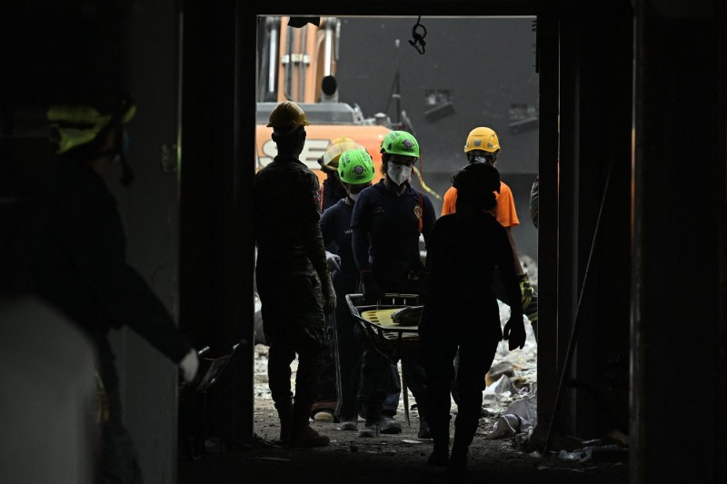 The new balance of the victims of the collapse of the discos of the Dominican Republic. Survivor's search operations ended