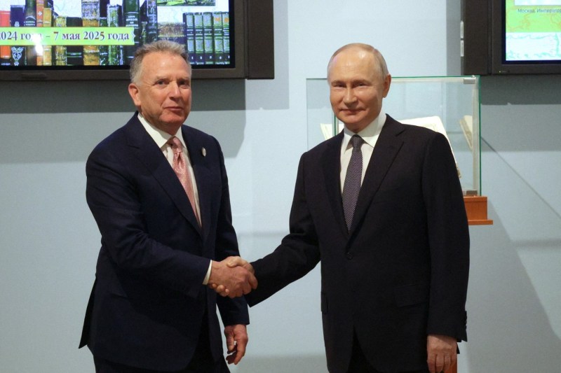 Trump's emissary saw Putin at St. Petersburg for discussions about Ukraine / US President: 