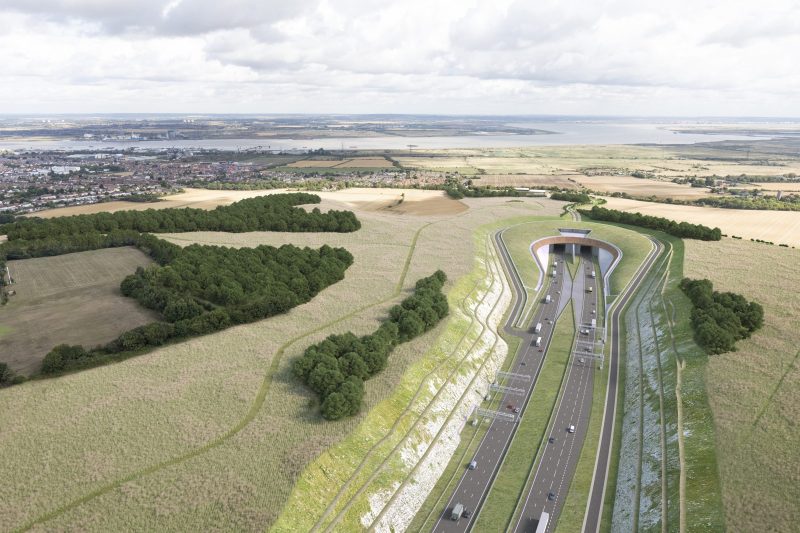Video a huge infrastructure project under a famous river:
