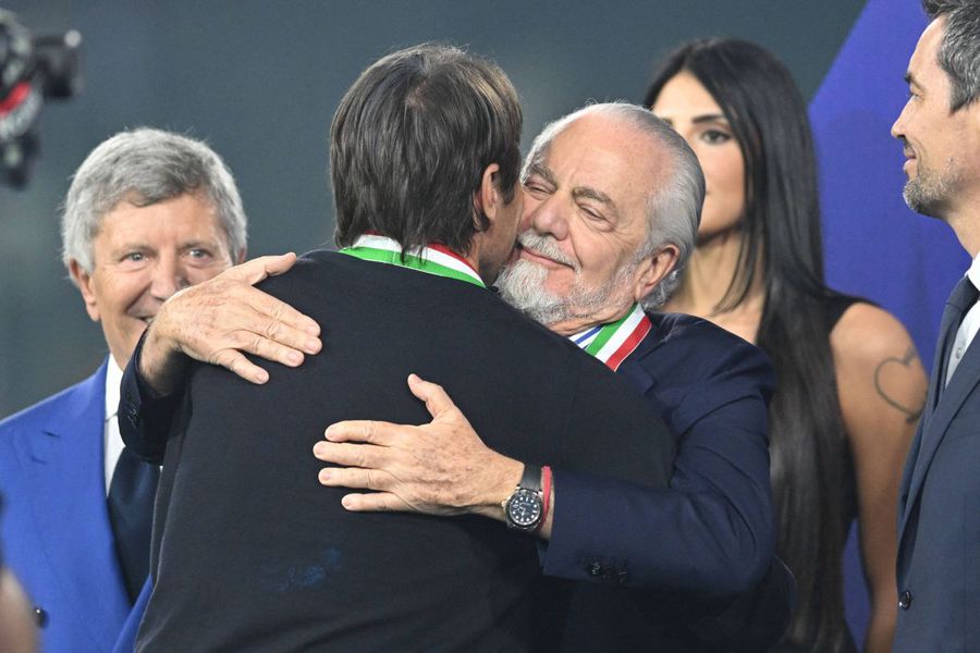 Ag4in! Napoli Conde
