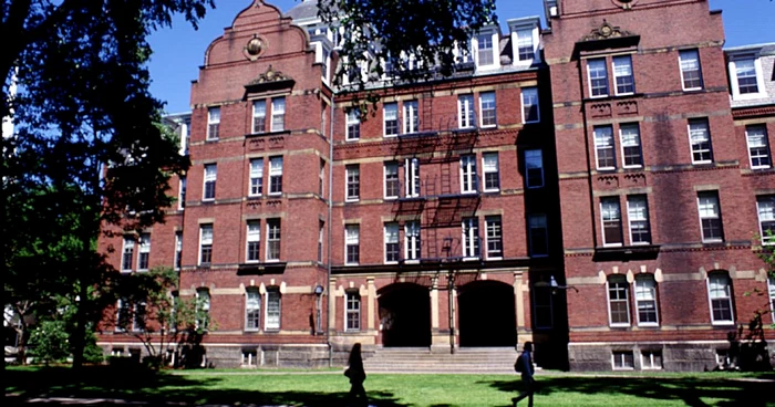 Trump has announced that he will revoke the tax exemption status of the Harvard University Photo: Archive