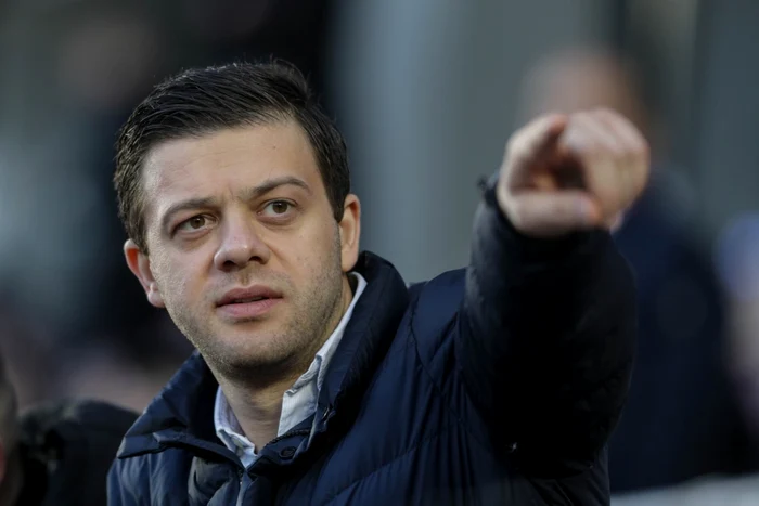Victor Angelescu wants to reconcile Șumudică. Photos photo photos