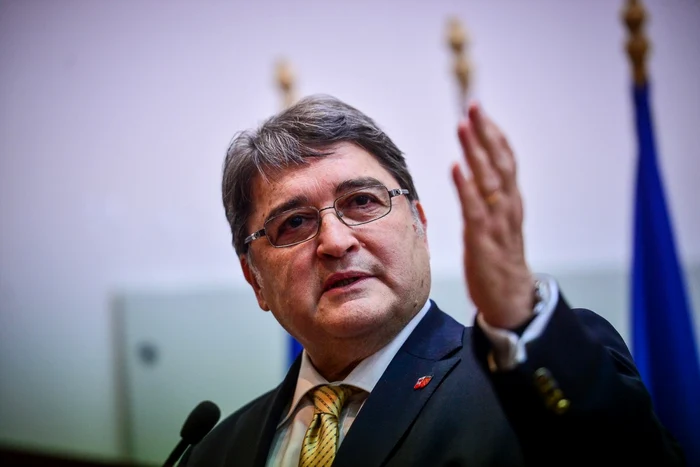 Emil Hurezeanu, Foreign Minister/Photo: Archive