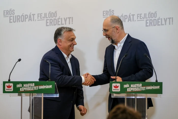 Viktor Orban and Kelemen Hunor, at a conference, in 2019. PHOTO Inquam Photos/Raul Stef