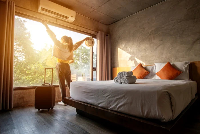Direct hotel reservations can cost cheaper than on online photo platforms: Shutterstock