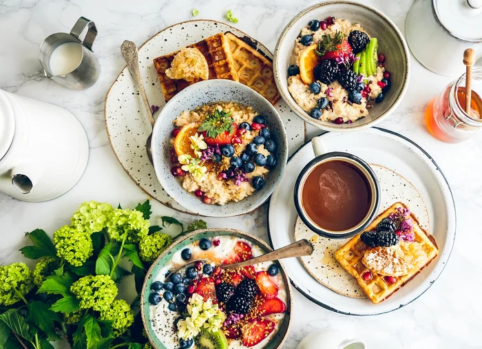 Berries, beneficial to the photo brain: archive, truth