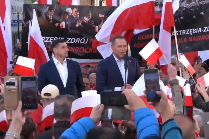 George Simion, at the support meeting for Karol Nawrocki Photo: Captura YouTube
