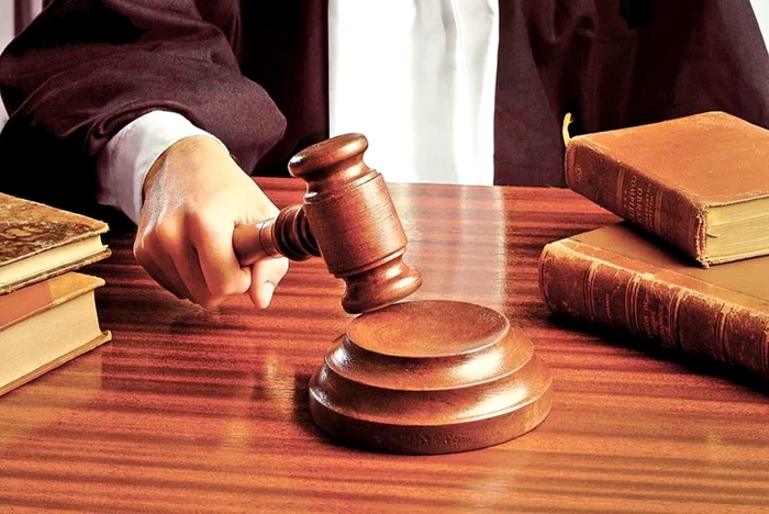 The judges rejected the teen's extradition and released him. Photo archive
