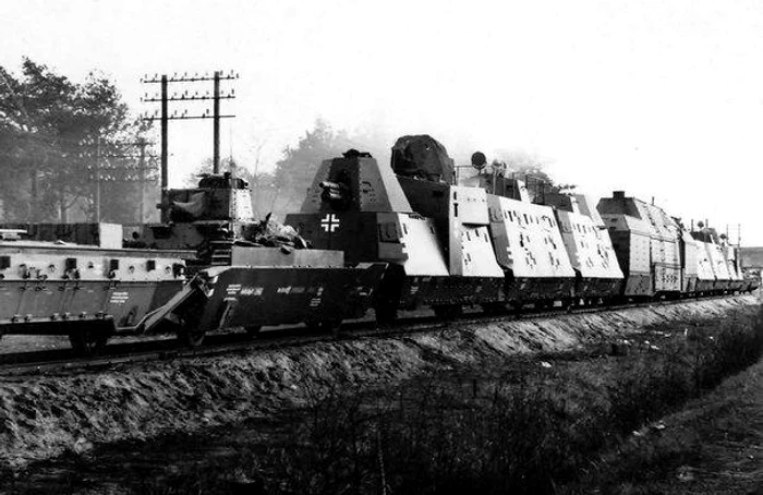 Nazi train/photo: x