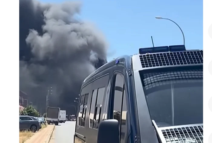 The fire broke out on Wednesday. Photo capture video reuters, youtube