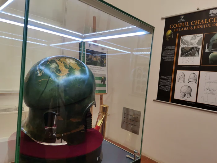 Balș helmet was first exposed to Slatina Photo: Alina Mitran