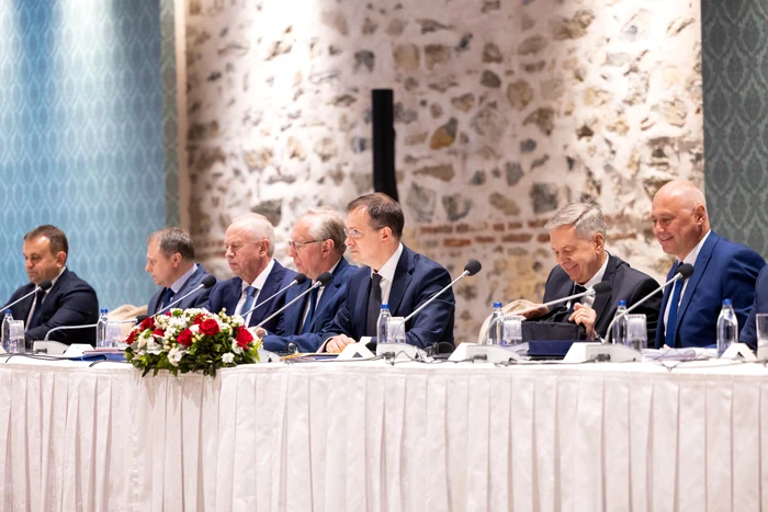 Istanbul/photo negotiations: Profimedia