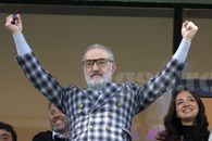 Gigi Becali makes peace with Nicușor Dan: